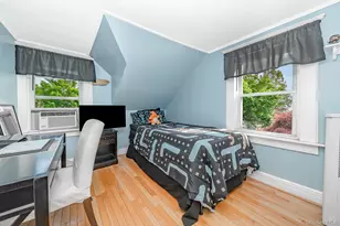 724 Foxhurst Rd, Baldwin, NY 11510 - Photo 10