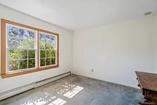 152 Baywood Dr, Calverton, NY 11933 - Photo 24