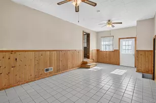 438 Mountain Rd, Bloomingburg, NY 12721 - Photo 16