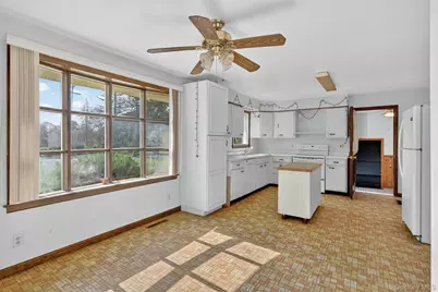 438 Mountain Road, Bloomingburg, NY 12721 - Photo 8