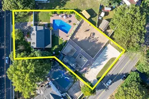 895 Sycamore Ave, Bohemia, NY 11716 - Photo 48