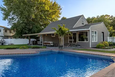 895 Sycamore Avenue, Bohemia, NY 11716 - Photo 24