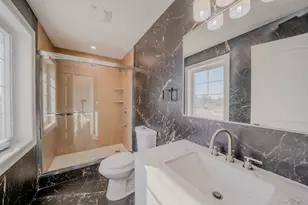 68 Spruce St, Hicksville, NY 11801 - Photo 34