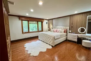 10 Hazelwood Ct, Jericho, NY 11753 - Photo 14