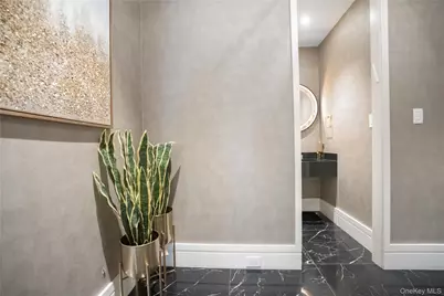 570 Bedford Avenue #1, Brooklyn, NY 11249 - Photo 18