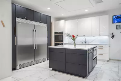 570 Bedford Avenue #1, Brooklyn, NY 11249 - Photo 38