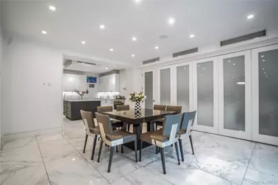 570 Bedford Avenue #1, Brooklyn, NY 11249 - Photo 30