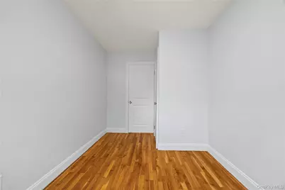 1150 E 214th Street, Bronx, NY 10469 - Photo 20