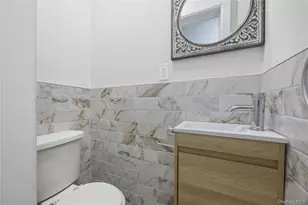 1150 E 214th St, Bronx, NY 10469 - Photo 16