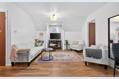 58 Sudbury Lane, Westbury, NY 11590 - Photo 16