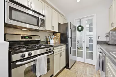 16 Lake Street #5H, White Plains, NY 10603 - Photo 14