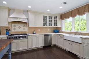 9 White Plains Rd, Bronxville, NY 10708 - Photo 8