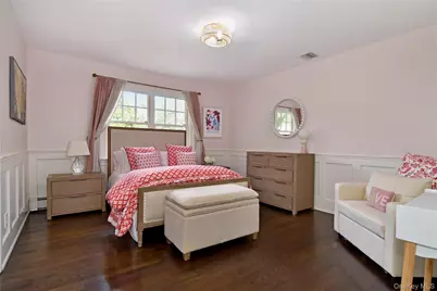 9 White Plains Road, Bronxville, NY 10708 - Photo 12