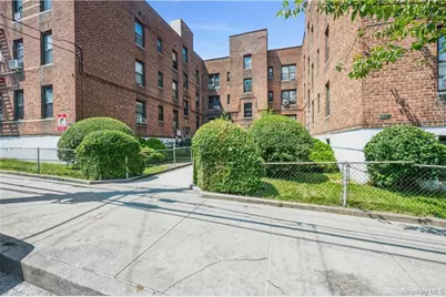 3231 Barker Ave Avenue #2A, Bronx, NY 10467 - Photo 1