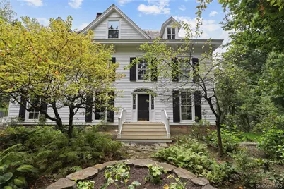 21 Katonah's Wood Road, Katonah, NY 10536 - Photo 2