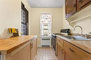 35-35 75th St, Jackson Heights, NY 11372 - Photo 8