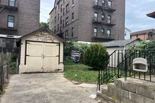 42-36 156th St, Flushing, NY 11355 - Photo 2