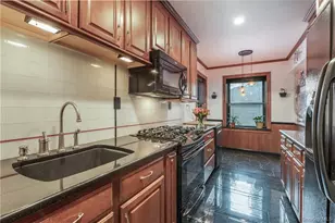 10 Nosband Ave, White Plains, NY 10605 - Photo 6