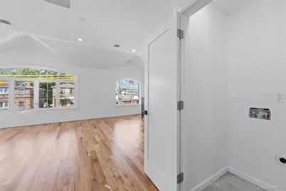 258-10 147 Road, Rosedale, NY 11422 - Photo 16