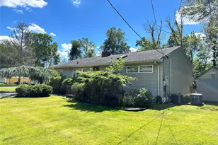 101 New Valley Rd, New City, NY 10956 - Photo 2