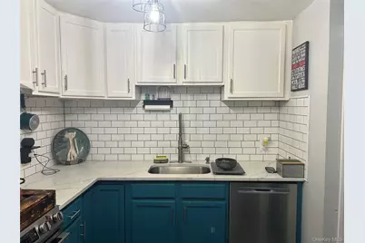 102 Fox Run Lane, Carmel, NY 10512 - Photo 2