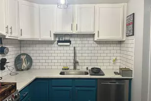 102 Fox Run Ln, Carmel, NY 10512 - Photo 2