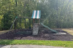 102 Fox Run Ln, Carmel, NY 10512 - Photo 12