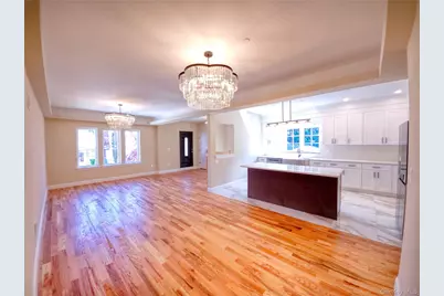 372 Sharon Avenue, New York, NY 10301 - Photo 4