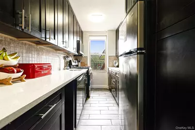 67-25 Clyde Street #5G, Forest Hills, NY 11375 - Photo 10