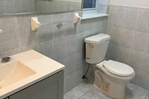 442 Sapphire St, Brooklyn, NY 11208 - Photo 8