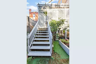 82 W End Avenue, Brooklyn, NY 11235 - Photo 18