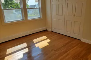 31 W Marine Ave, Lindenhurst, NY 11757 - Photo 12