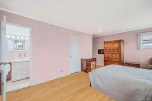 7 Wilbur Ln, Roosevelt, NY 11575 - Photo 32