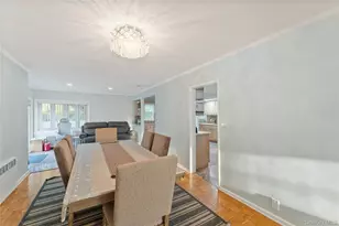 174 Delaware Ave, Freeport, NY 11520 - Photo 6