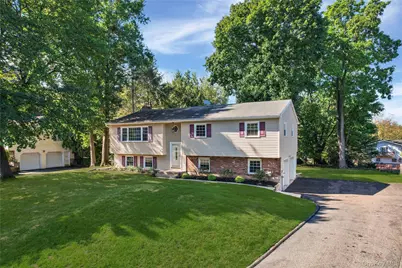 11 Mein Drive, New City, NY 10956 - Photo 2