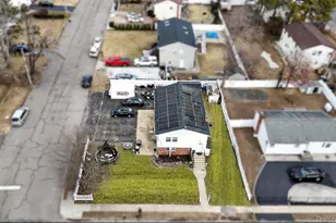 39 Brooklyn Ave, Wyandanch, NY 11798 - Photo 16