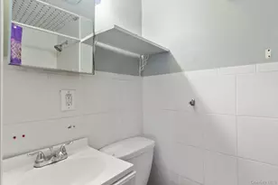 39 Brooklyn Ave, Wyandanch, NY 11798 - Photo 14