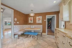 375 Broadway, Lawrence, NY 11559 - Photo 12