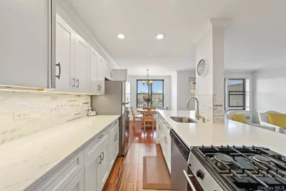 1874 Pelham Parkway South #6M, Bronx, NY 10461 - Photo 6