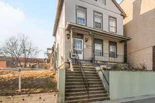 166 Lockwood Ave, Yonkers, NY 10701 - Photo 2