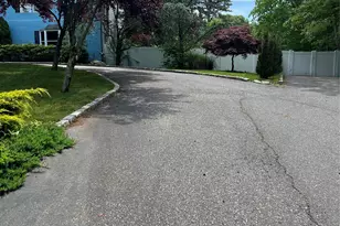 10 Jonah Rd, Miller Place, NY 11764 - Photo 12