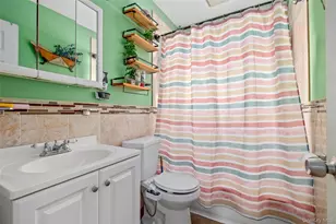 49 Elizabeth St, Roosevelt, NY 11575 - Photo 16