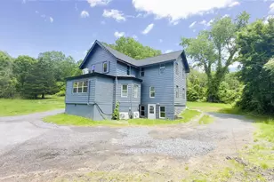 8 Marie Rd, Highland, NY 12528 - Photo 12