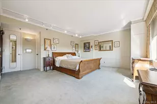 100 Hilton Ave, Garden City, NY 11530 - Photo 14