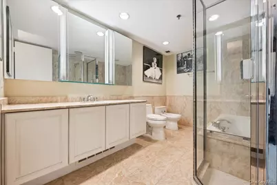 100 Hilton Avenue #907, Garden City, NY 11530 - Photo 16