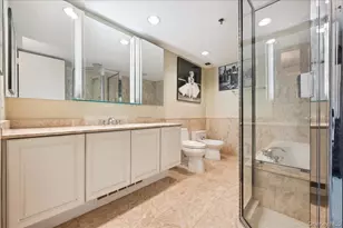 100 Hilton Ave, Garden City, NY 11530 - Photo 16