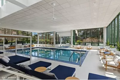 100 Hilton Avenue #907, Garden City, NY 11530 - Photo 34