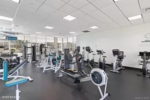 100 Hilton Ave, Garden City, NY 11530 - Photo 32