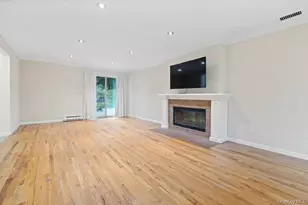 208 Harris Rd, Bedford Hills, NY 10507 - Photo 4