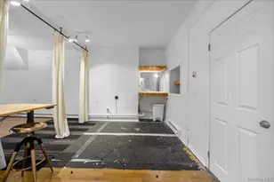 89 Liberty St, Newburgh, NY 12550 - Photo 8